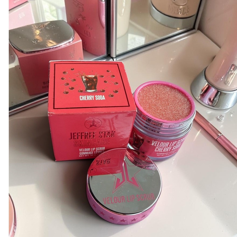 Jeffree Star Skincare - Velour Lip Scrub - Flavor: Cherry Soda - *NIB*